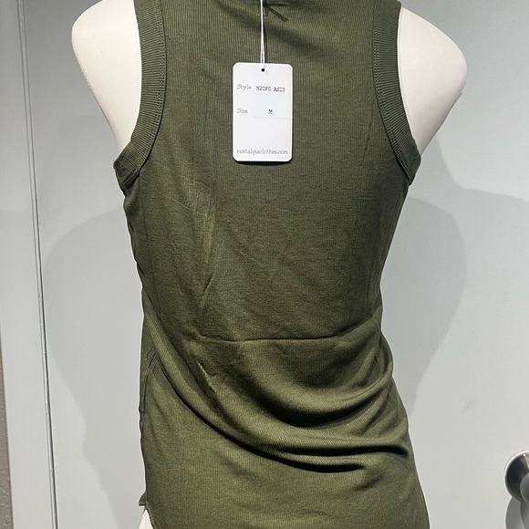 Nostalgia Green Fitted Tank Top - Picture 7 of 8